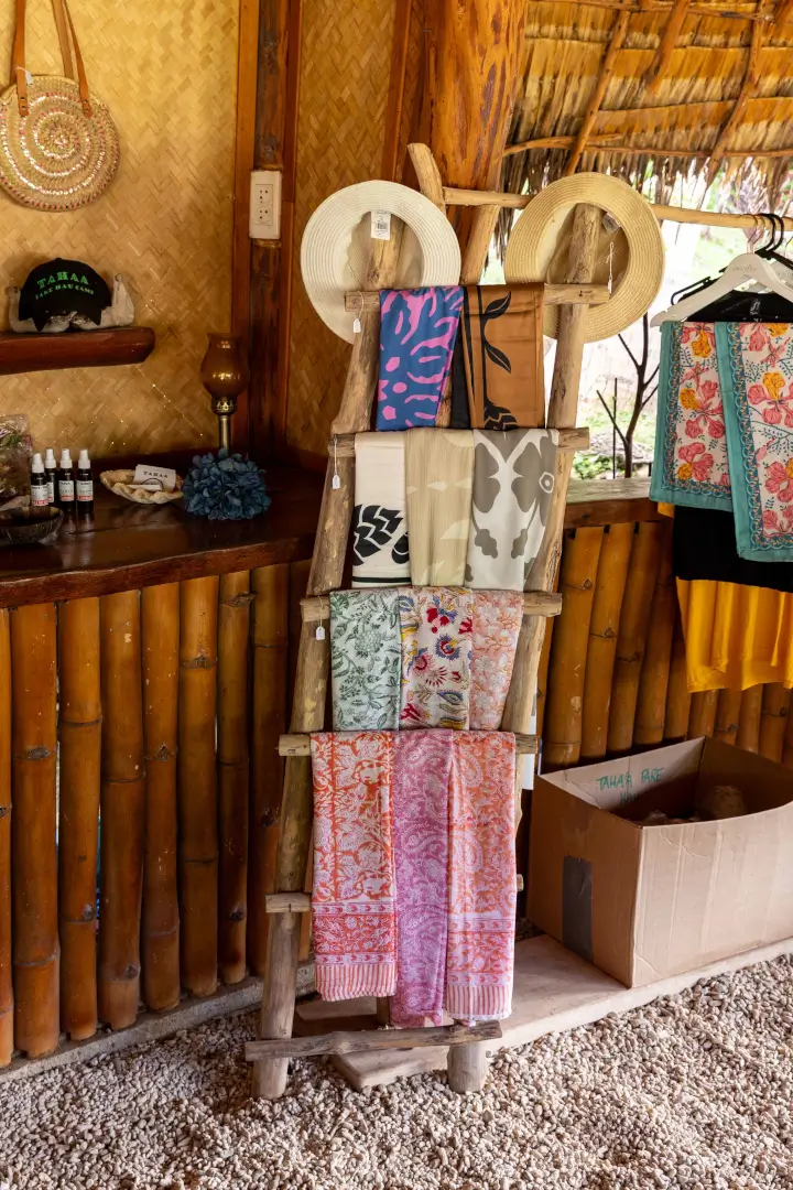 Galerie Tahaa Fare Hau Camp 14